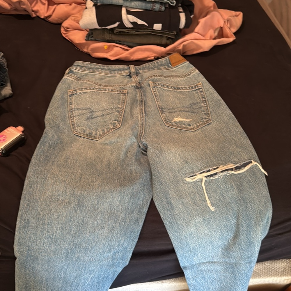 Jeans - Picture 3 of 3